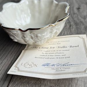 Lenox collection, china ivy trellis bowl 24K Gold